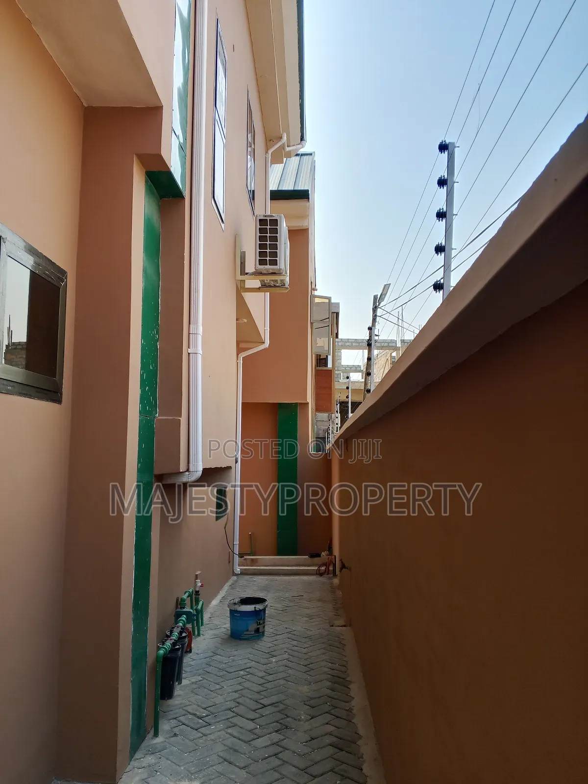 5bdrm Duplex in Manet, Spintex for rent in Spintex