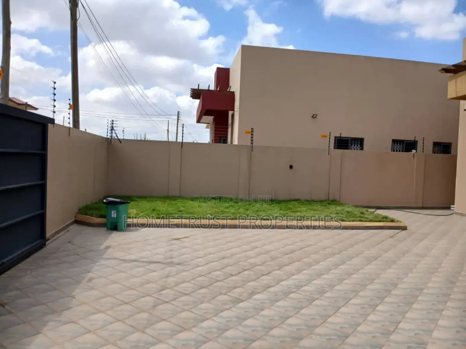 3bdrm House in Hometrust Properties, Taifa-Burkina for sale in Taifa-Burkina