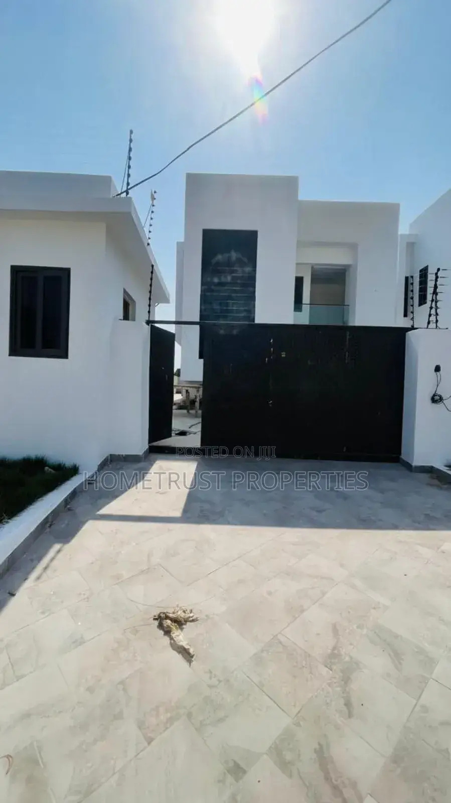 4bdrm Duplex in Hometrust Properties, Abelemkpe for sale in Abelemkpe