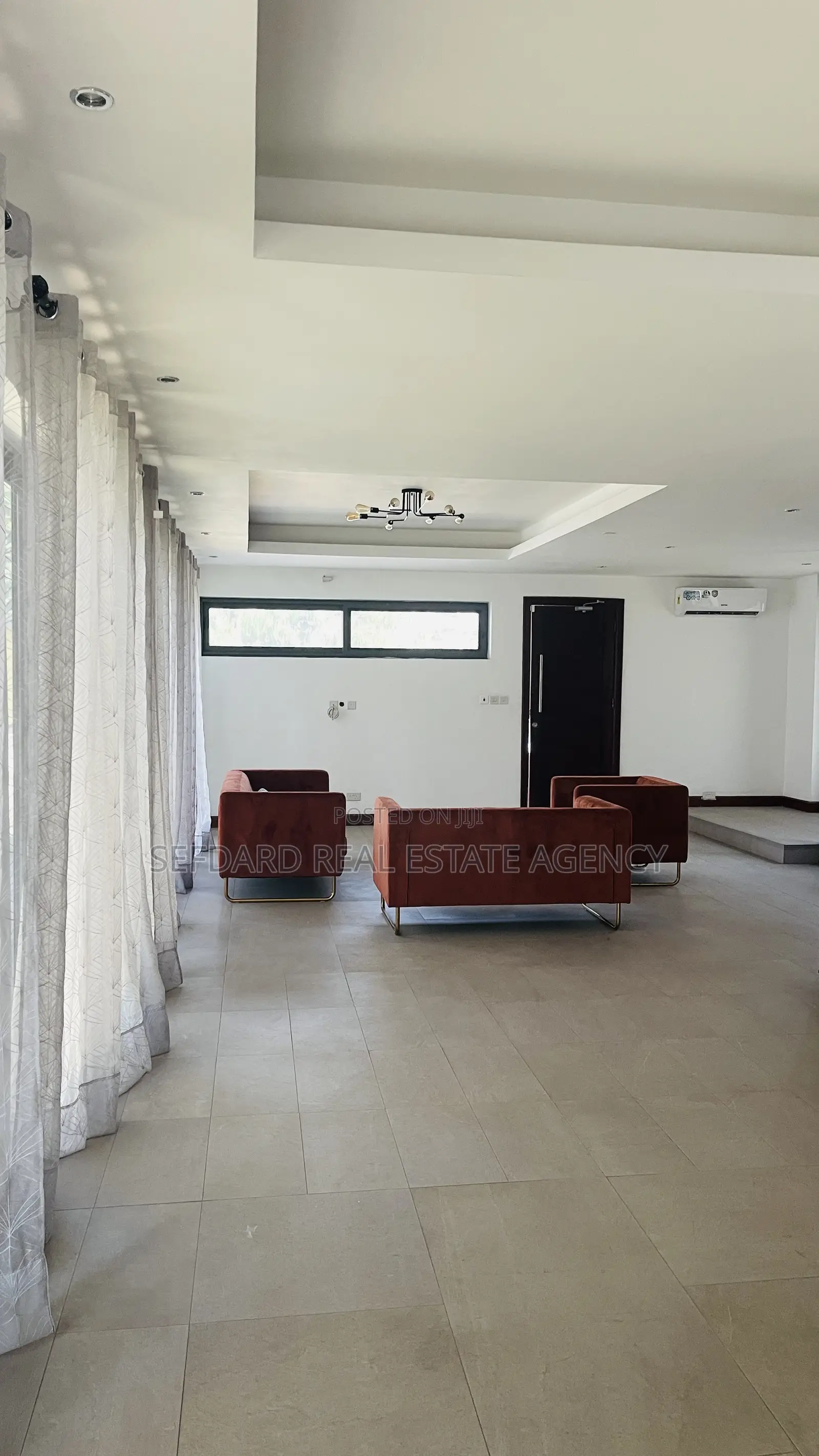 4bdrm Duplex in Abelemkpe for rent in Abelemkpe