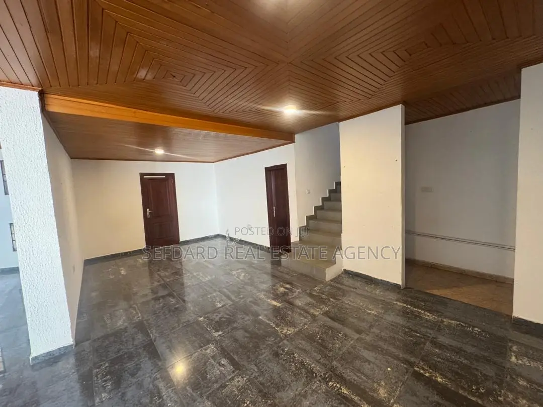 5bdrm House in Abelemkpe for rent in Abelemkpe