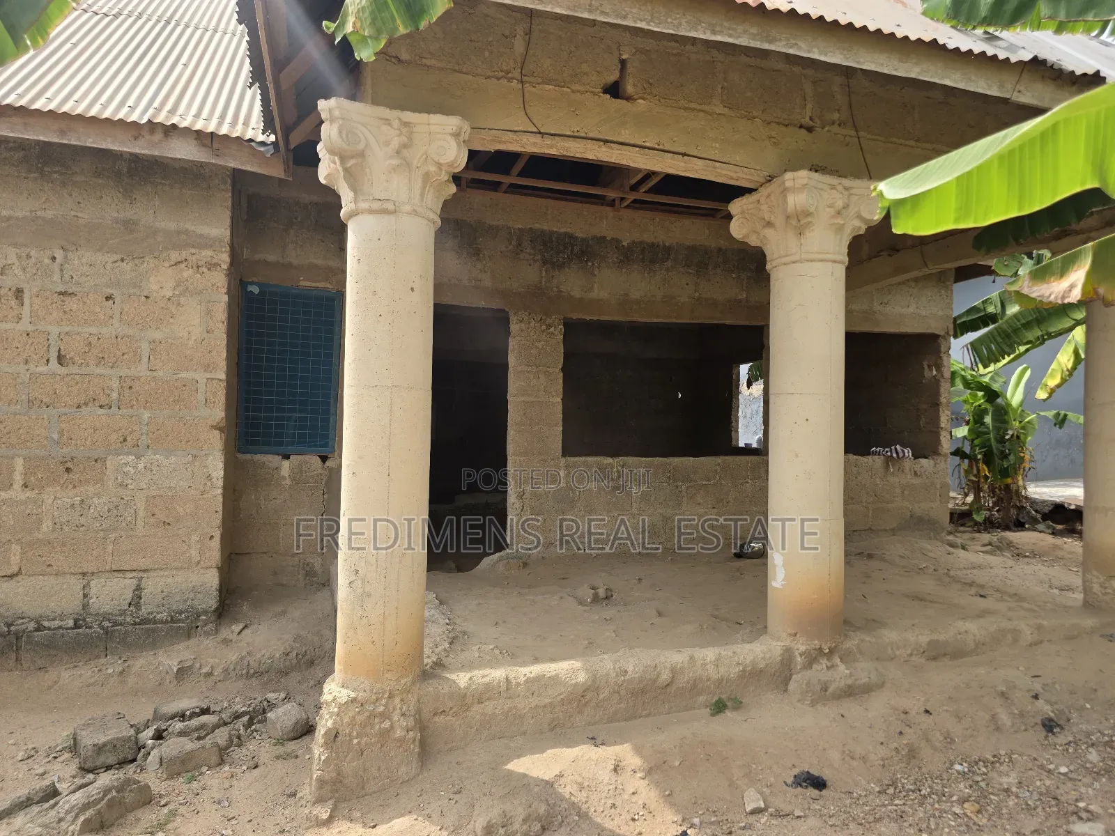4bdrm House In Fredimens Real, Atwima Kwanwoma For Sale in Atwima Kwanwoma