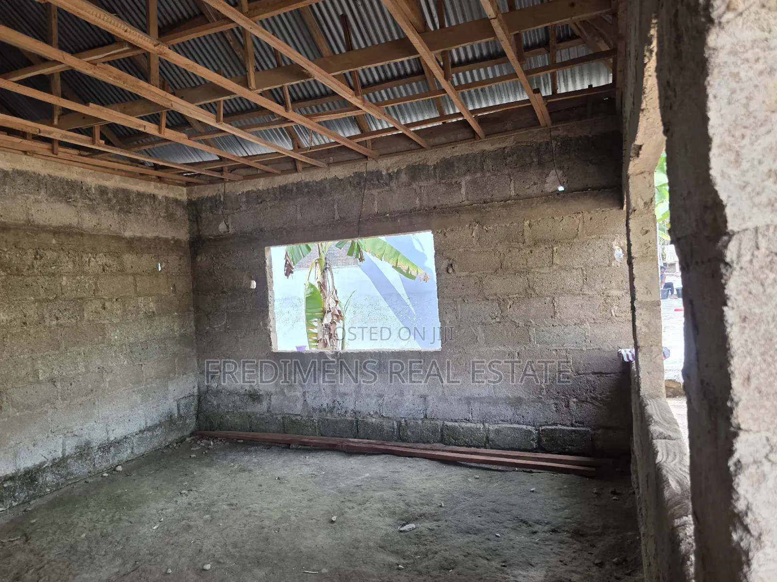 4bdrm House In Fredimens Real, Atwima Kwanwoma For Sale in Atwima Kwanwoma