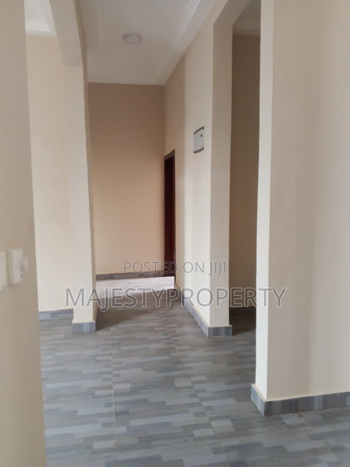 2bdrm Apartment in Botwe School for rent in School Junction