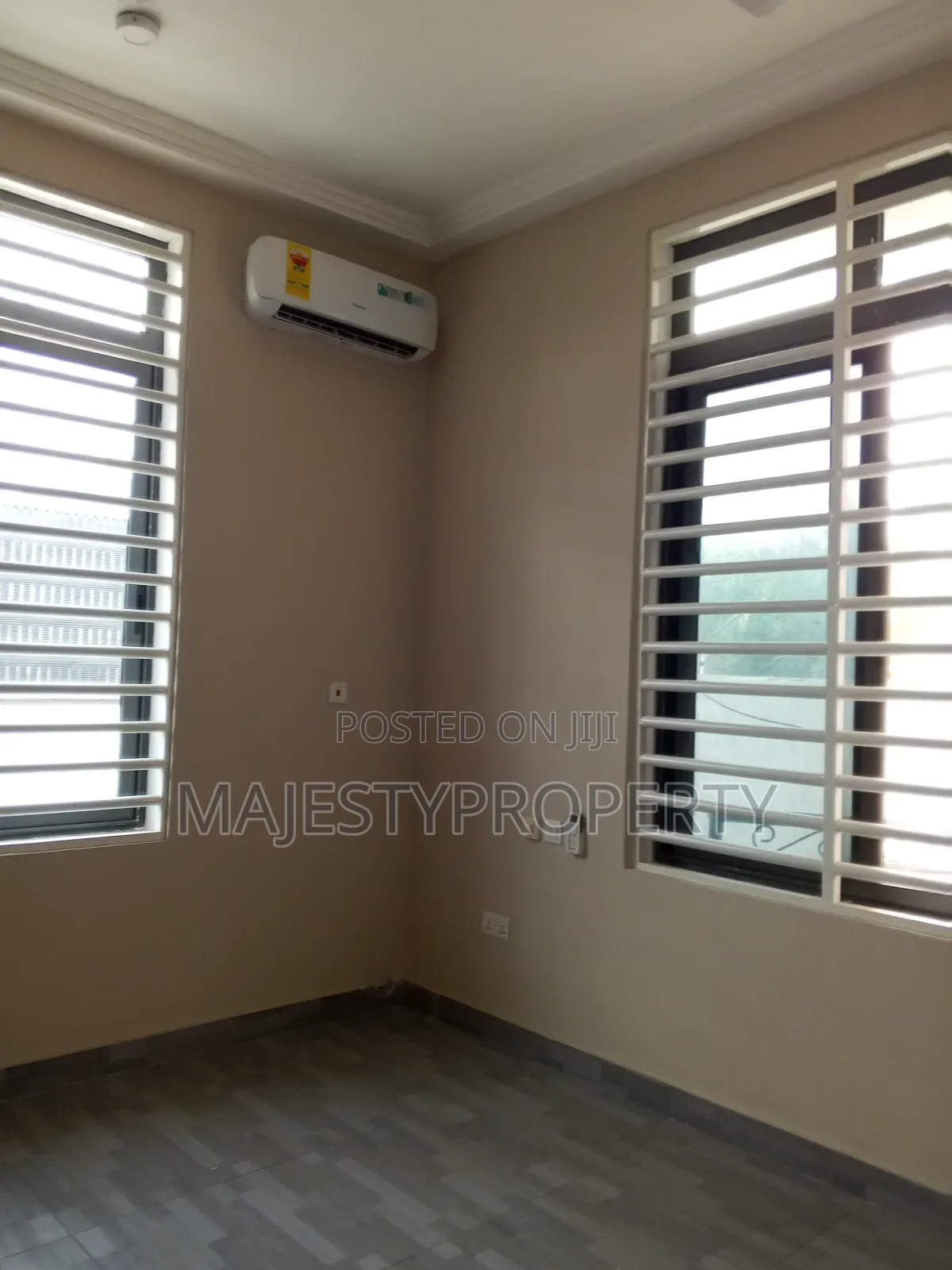 2bdrm Apartment in Botwe School for rent in School Junction