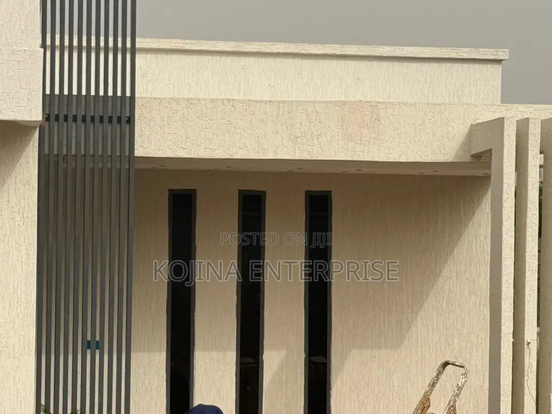 3bdrm House in Kronkromoase, Kumasi Metropolitan for sale in Kumasi Metropolitan