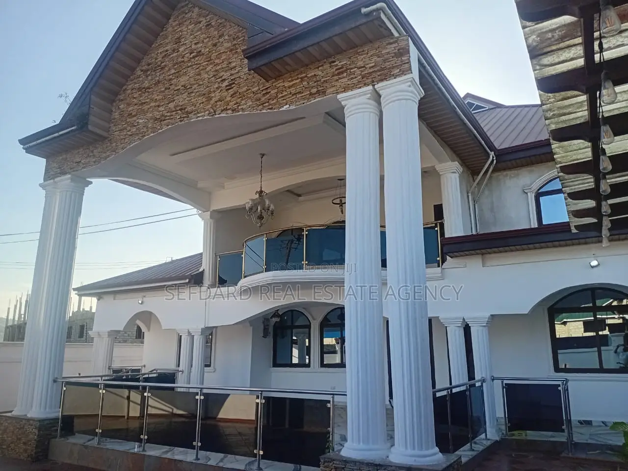 7bdrm House in Pokuase for sale in Pokuase