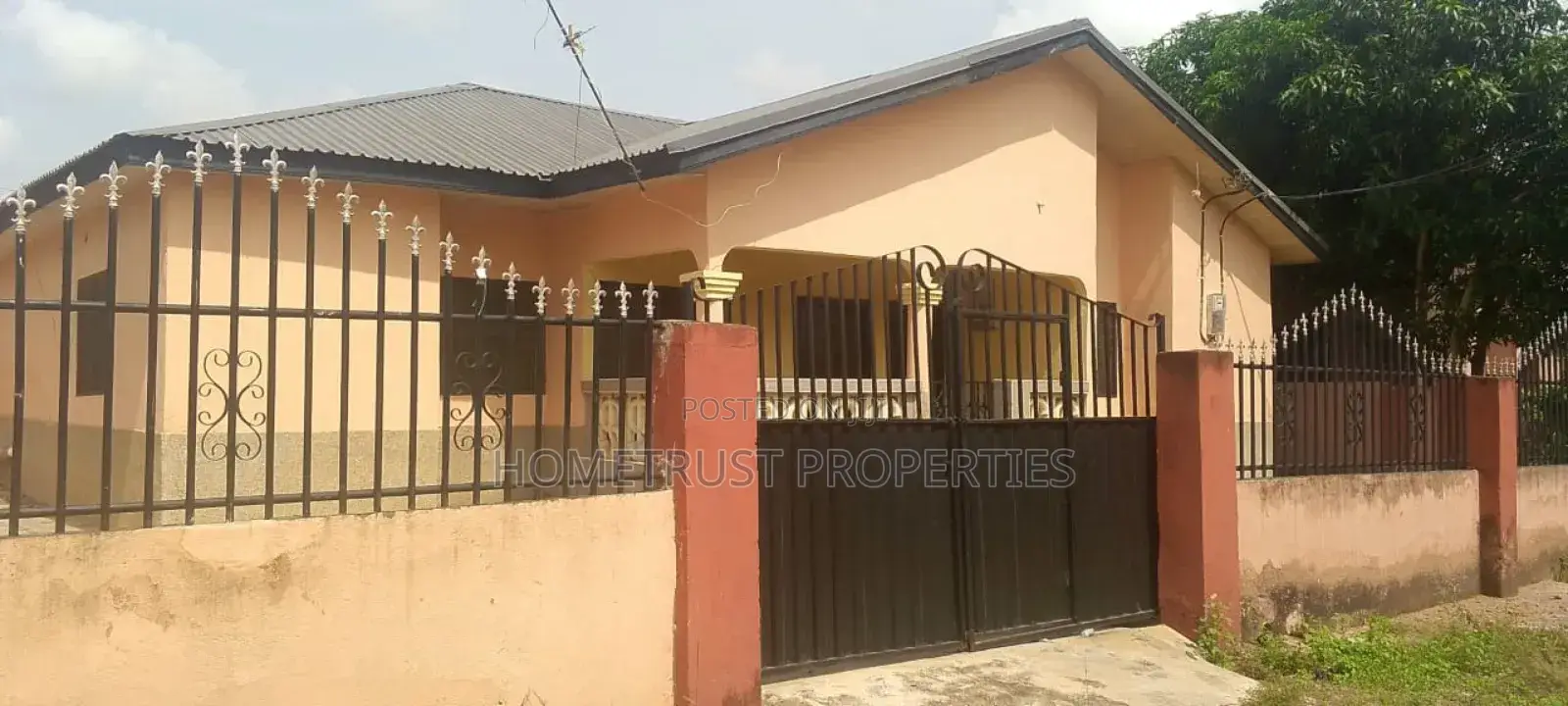 3bdrm House in Hometrust Properties, Amasaman for sale in Amasaman