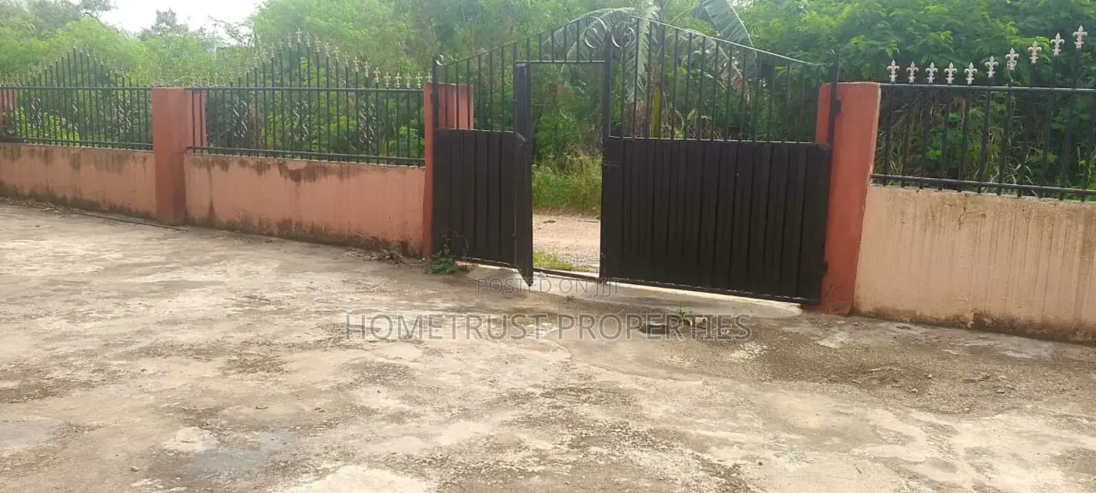 3bdrm House in Hometrust Properties, Amasaman for sale in Amasaman