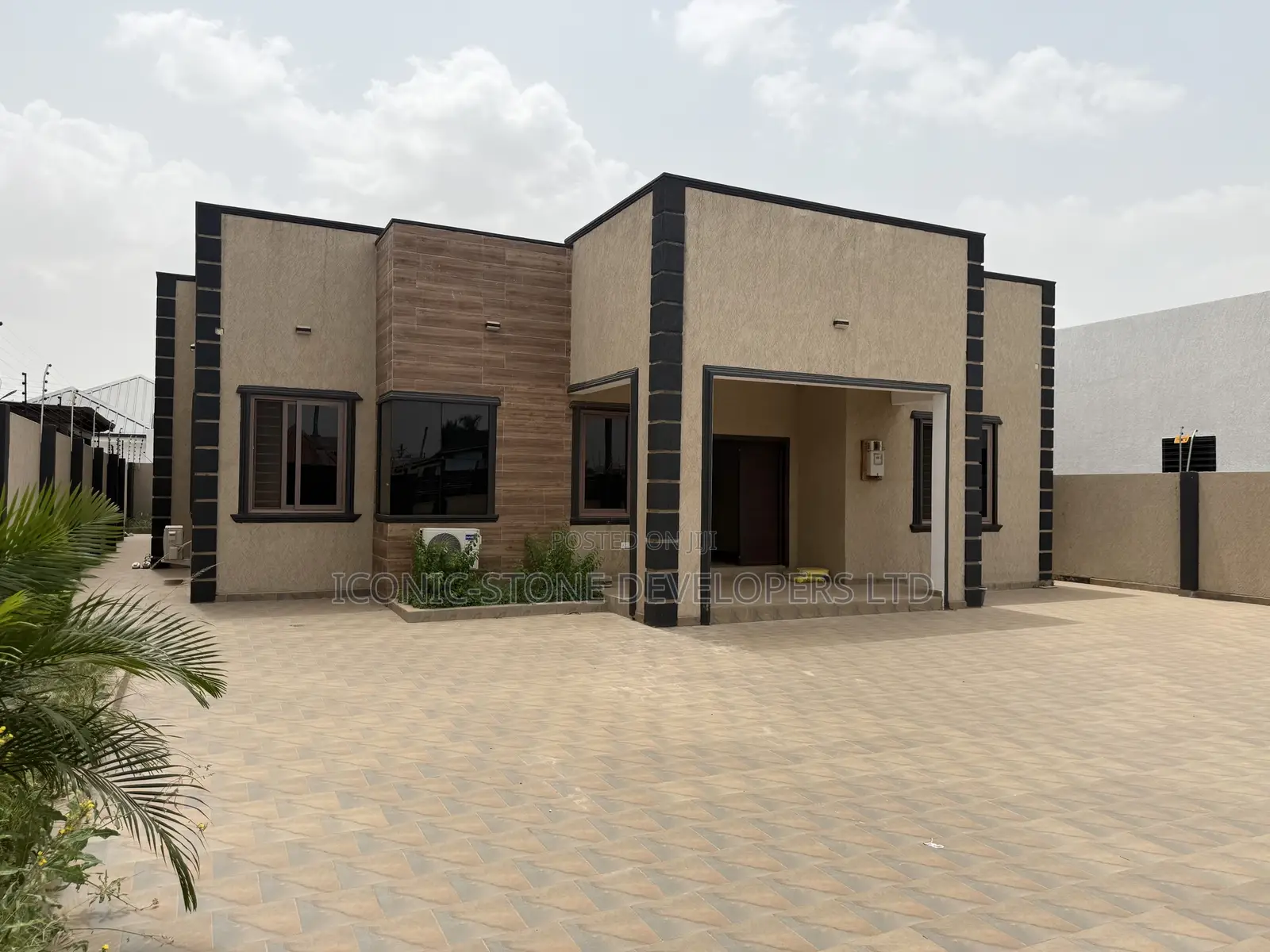 3bdrm House in Lakeside Estate for sale in Lake Side Estate