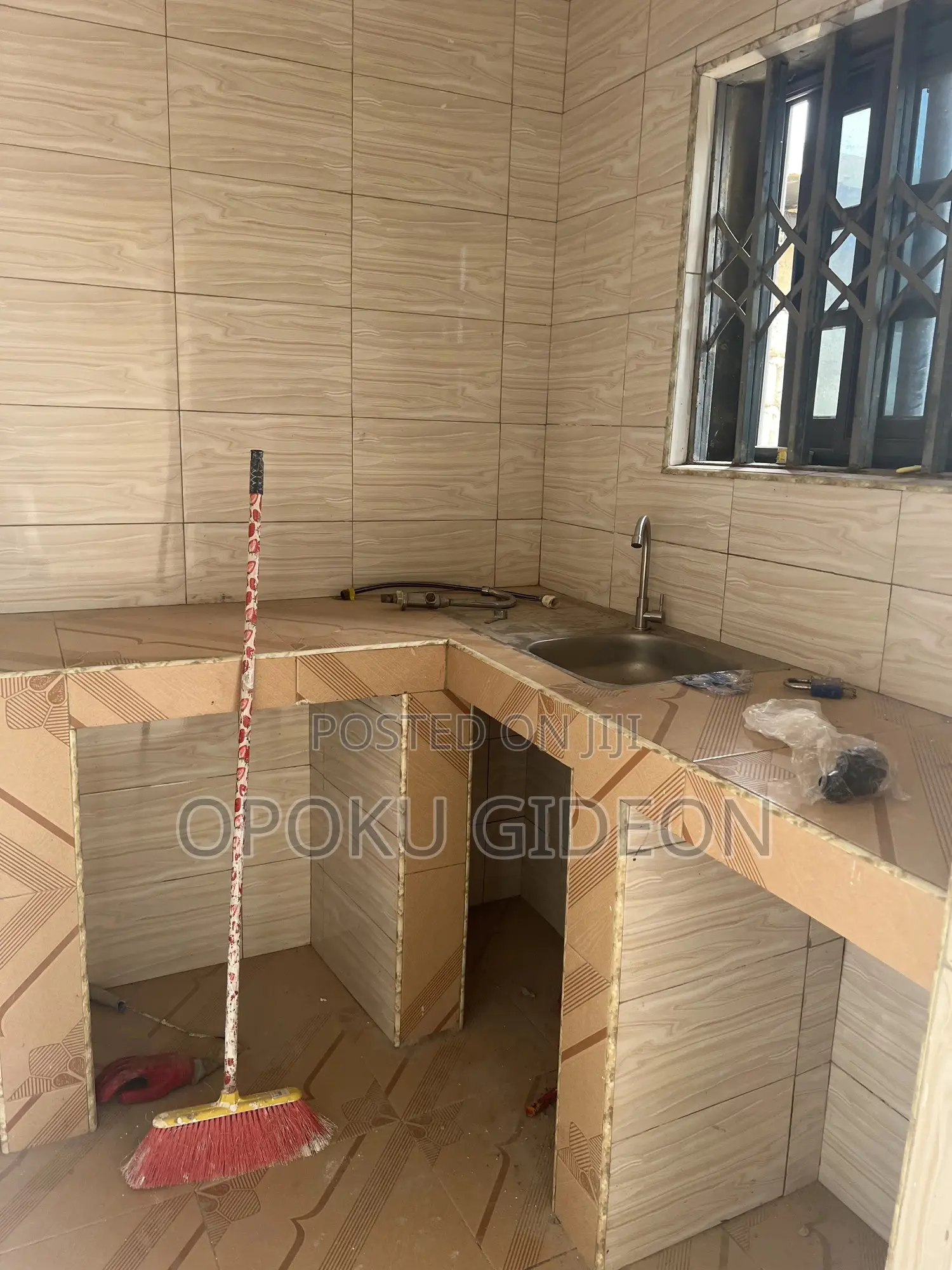 1bdrm Room & Parlour in Joma, Ablekuma for rent in Ablekuma