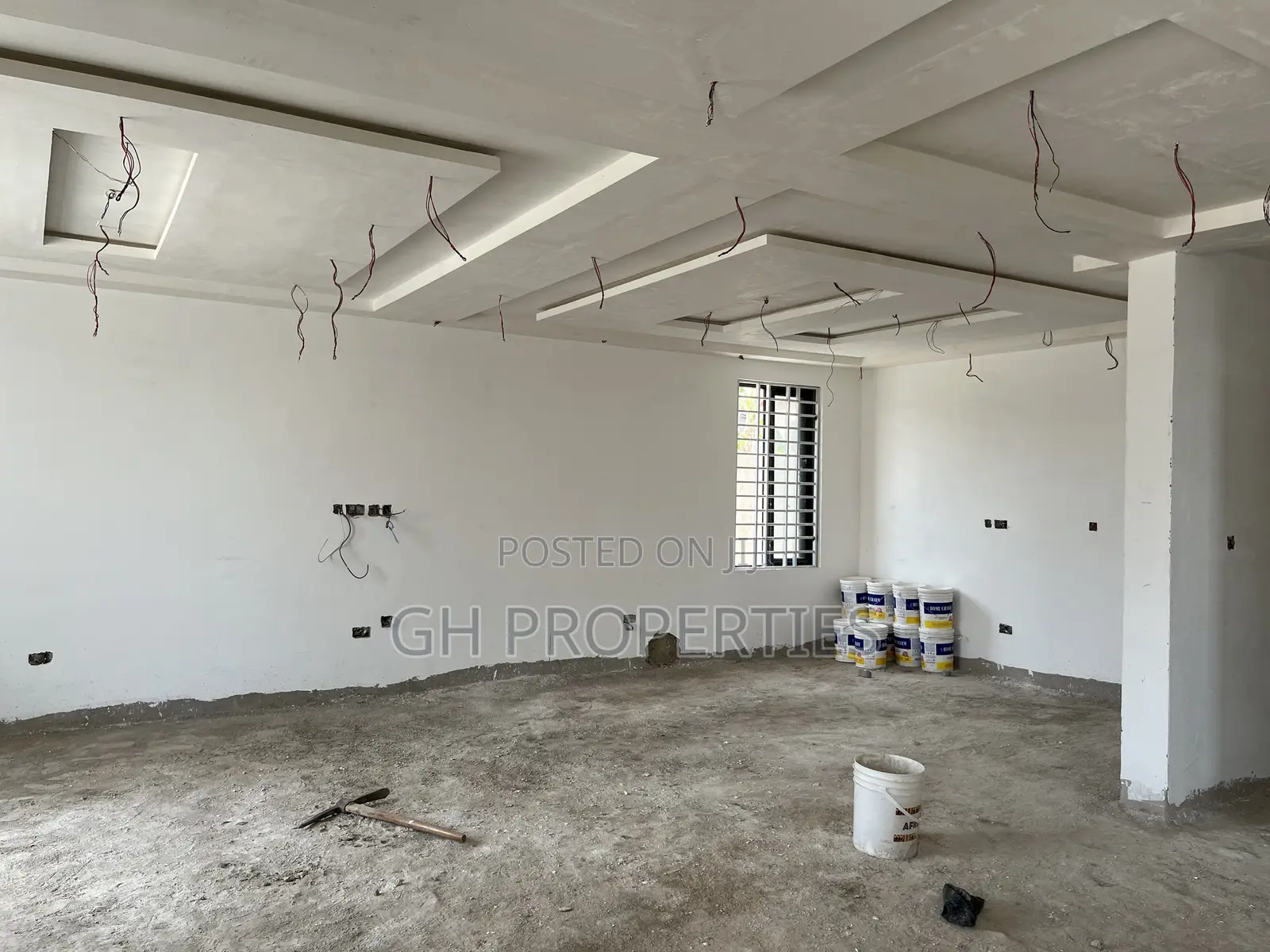 4bdrm Duplex in Daban, Kumasi Metropolitan for sale in Kumasi Metropolitan