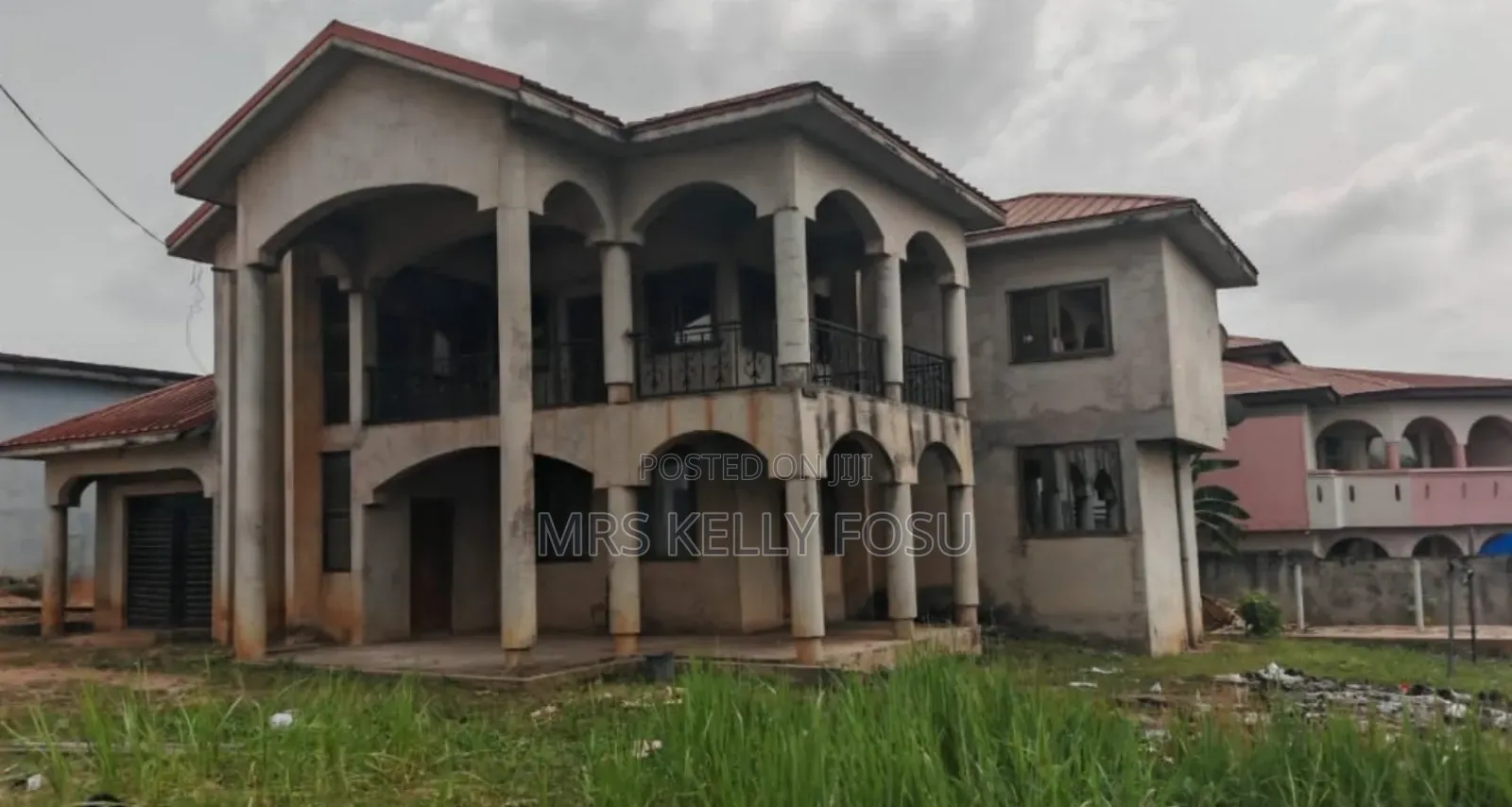 5bdrm Mansion in Doti, Kumasi Metropolitan for sale in Kumasi Metropolitan