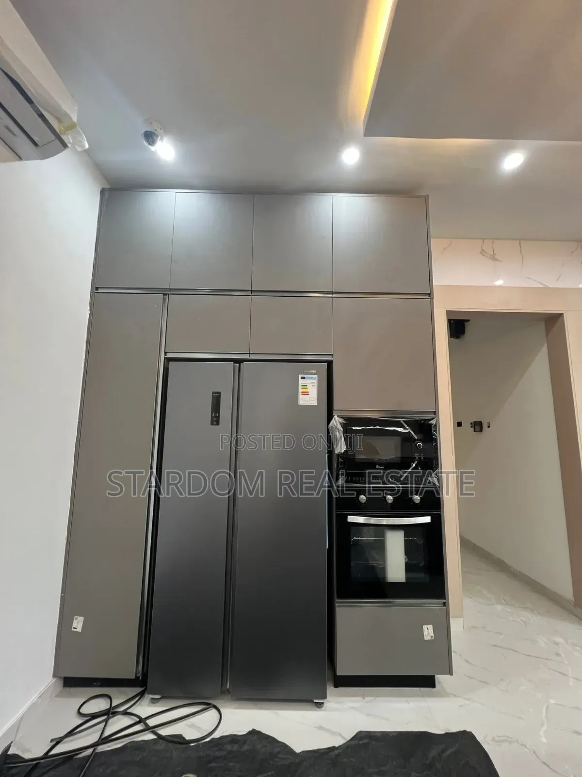 4bdrm Duplex in Adjiringanor, East Legon for sale in East Legon