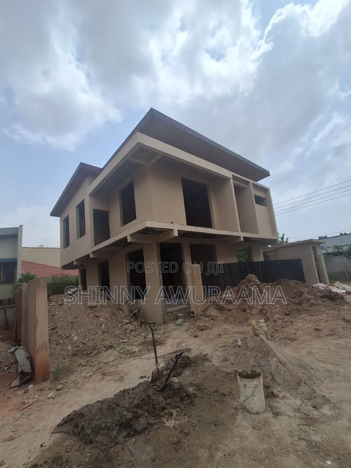 4bdrm Townhouse/Terrace in East Legon for sale in East Legon