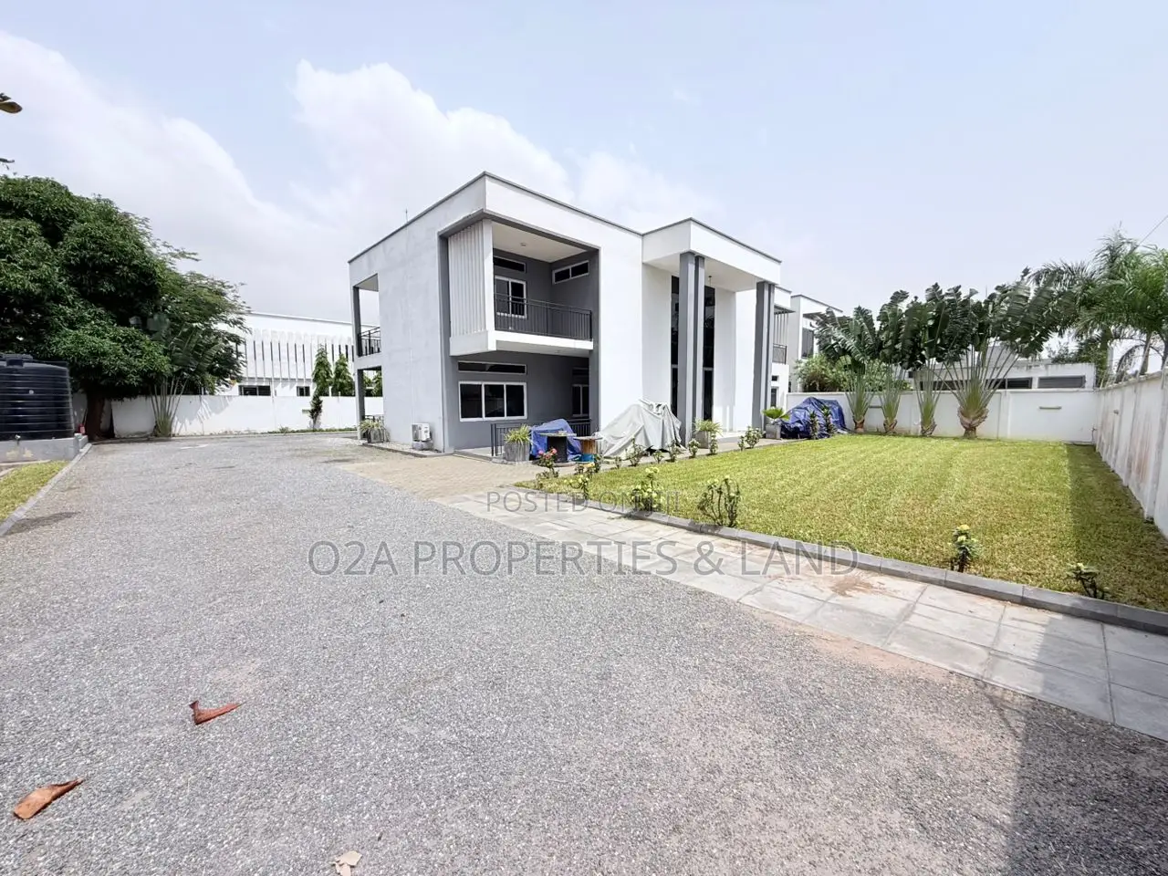 5bdrm House in Cantonments, Acquinas for rent in Acquinas