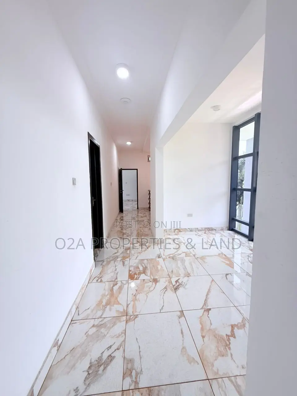 5bdrm House in Cantonments, Acquinas for rent in Acquinas