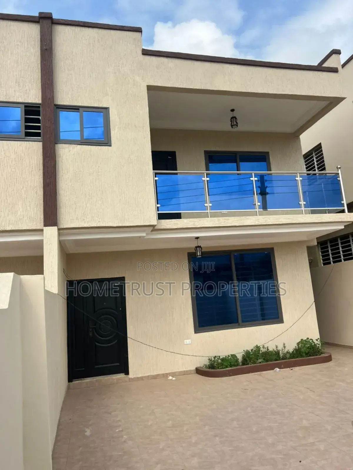 3bdrm House in Hometrust Properties, Ashomang Estate for sale in Ashomang Estate