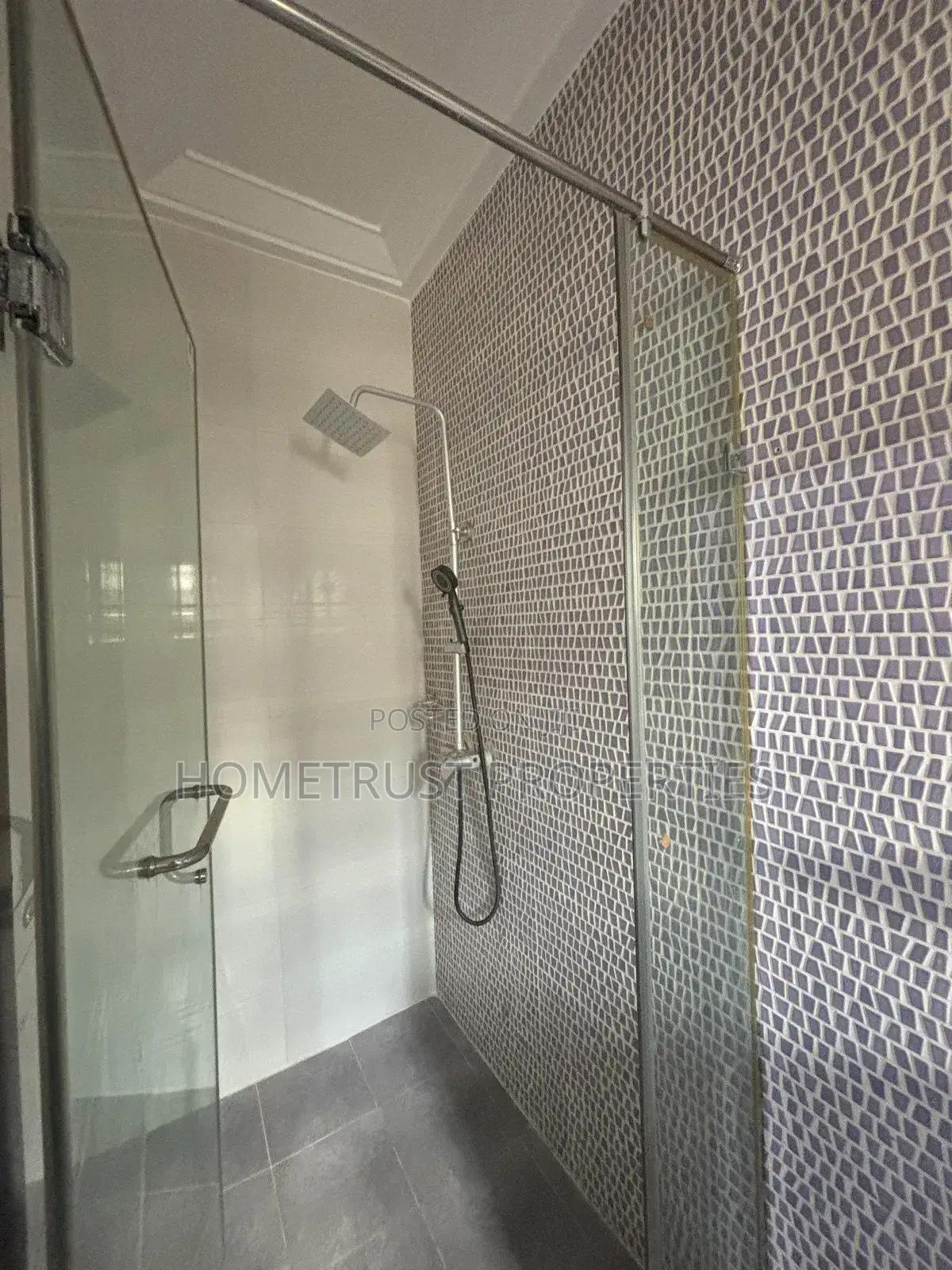 4bdrm Duplex in Hometrust Properties, Kwabenya for rent in Kwabenya