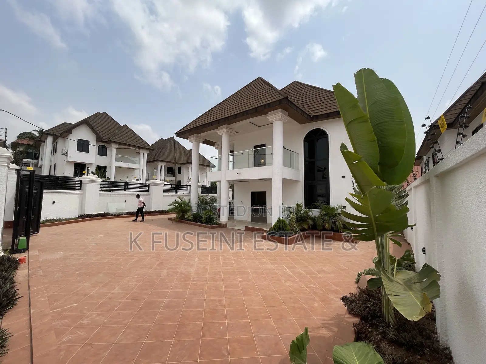 5bdrm House in K Fuseini Estate, Kumasi Metropolitan for sale in Kumasi Metropolitan