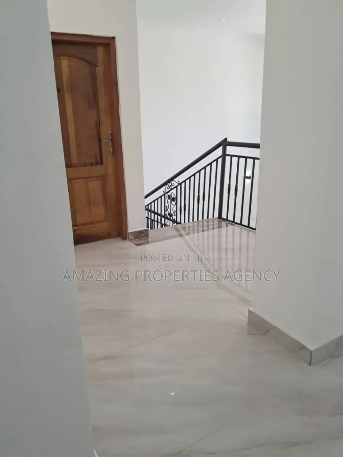 5bdrm House in Spintex Road, Baatsona Total for sale in Baatsona Total