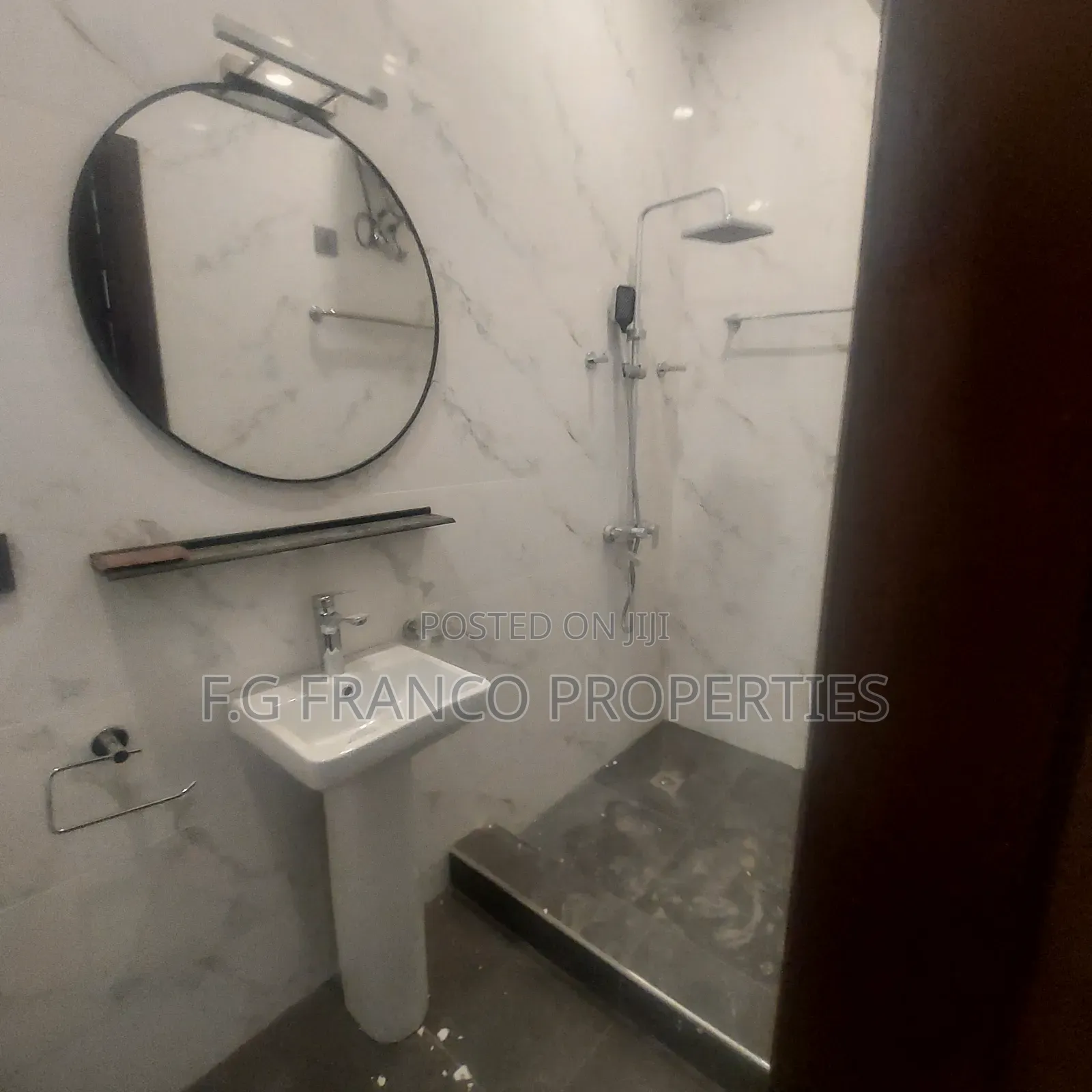 3bdrm House in Kg Franco Properties, Spintex for rent in Spintex