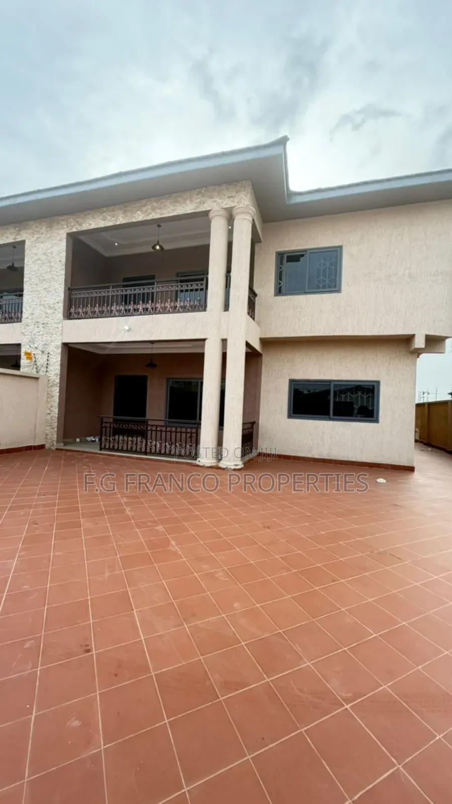 5bdrm House in Kg Franco Properties, Spintex for rent in Spintex