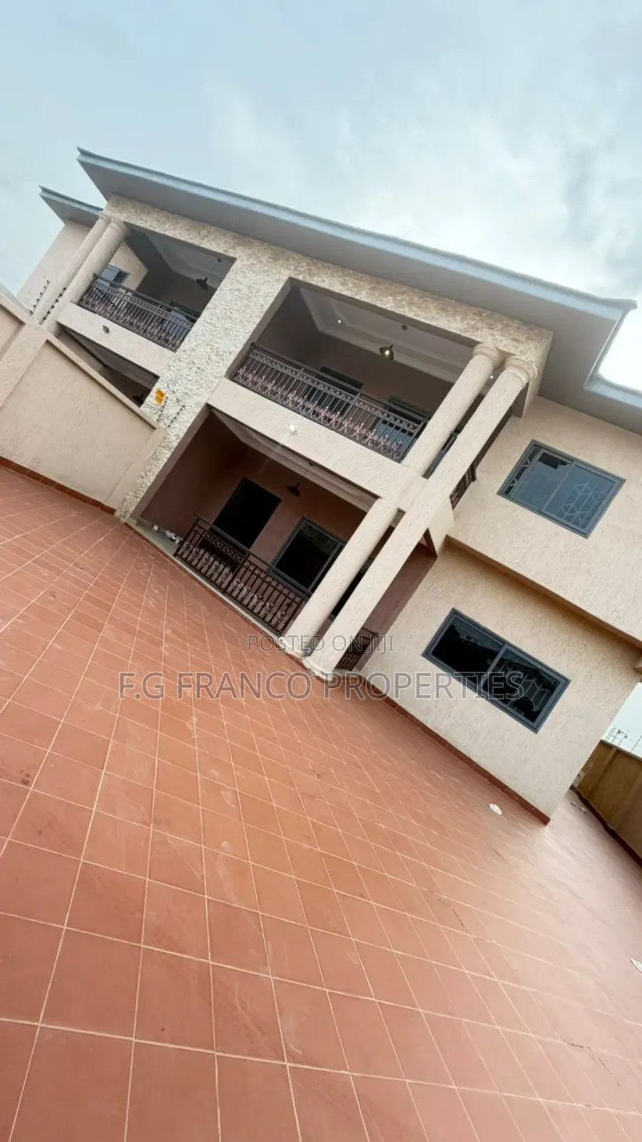 5bdrm House in Kg Franco Properties, Spintex for rent in Spintex