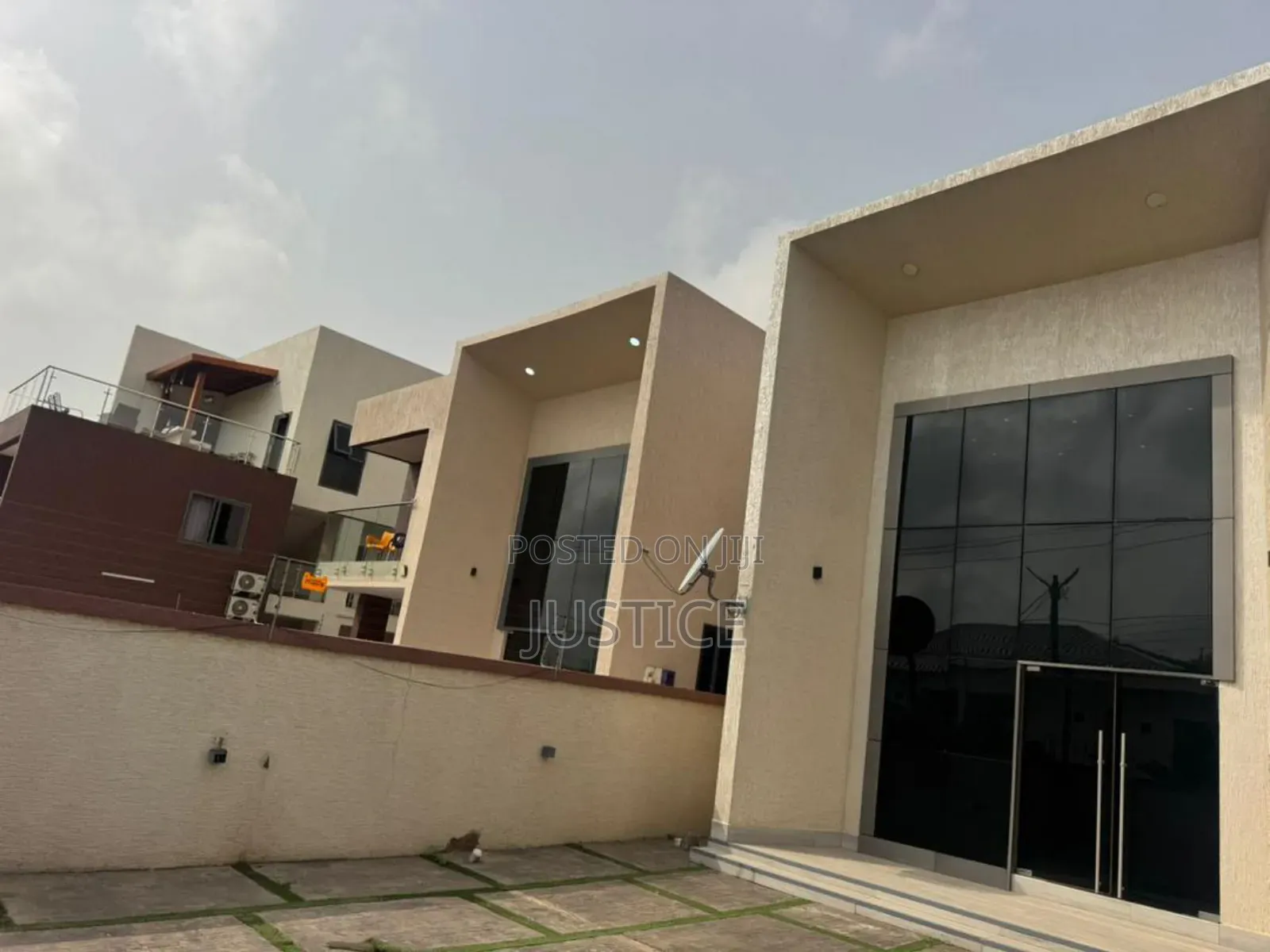 4bdrm House in Tantra Hills, Achimota for rent in Achimota