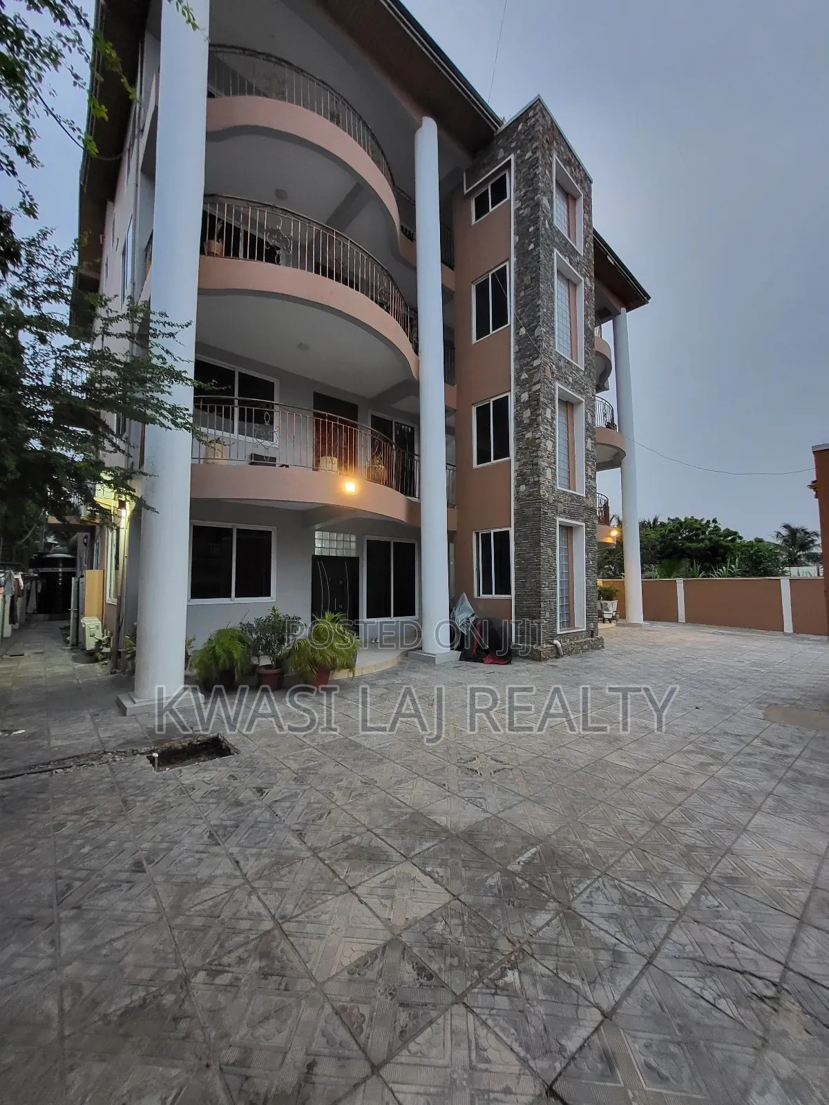 2bdrm Apartment in Tseaddo Close To for rent in Tseaddo