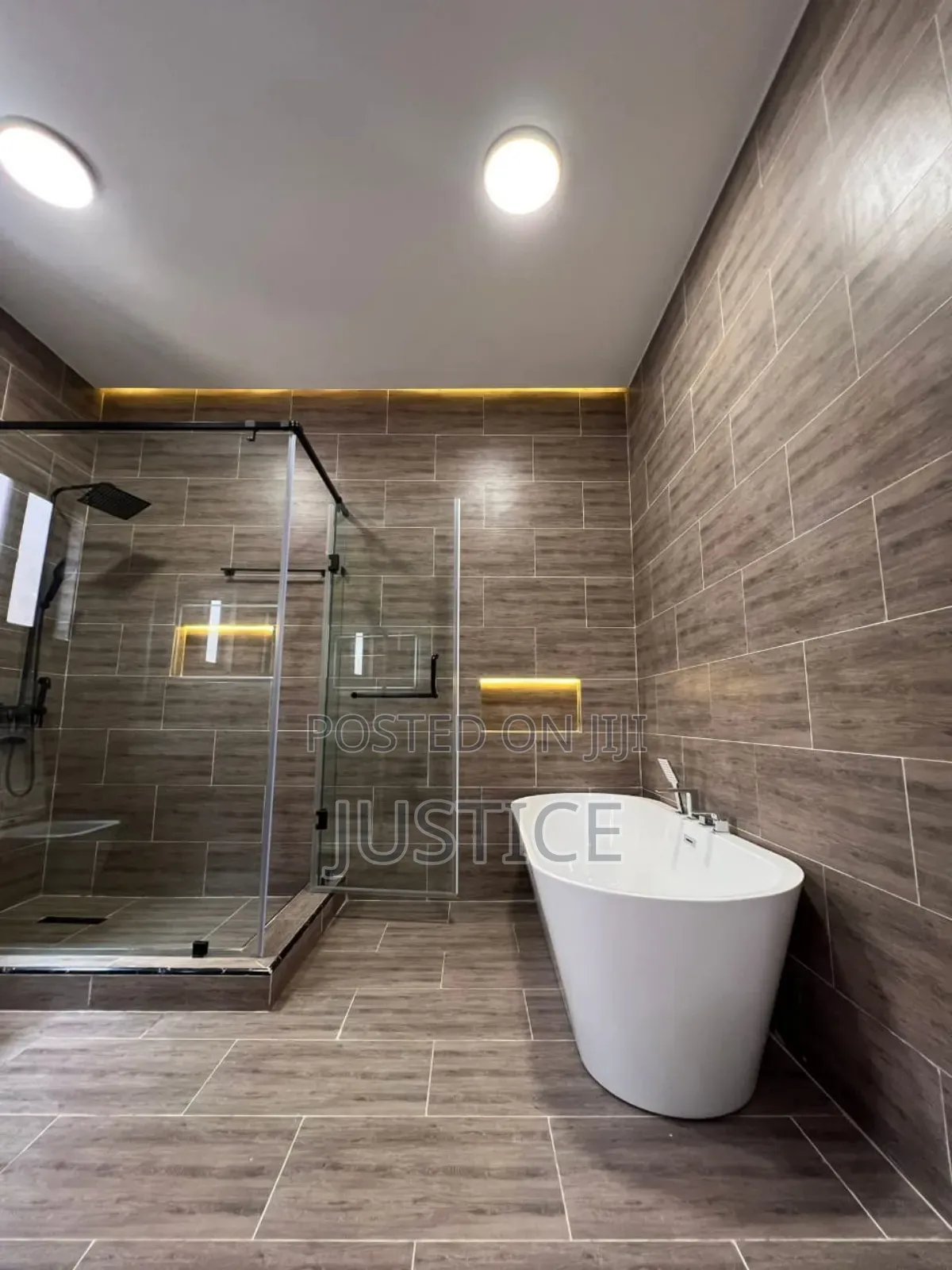 4bdrm Duplex in Oyarifa for sale in Oyarifa