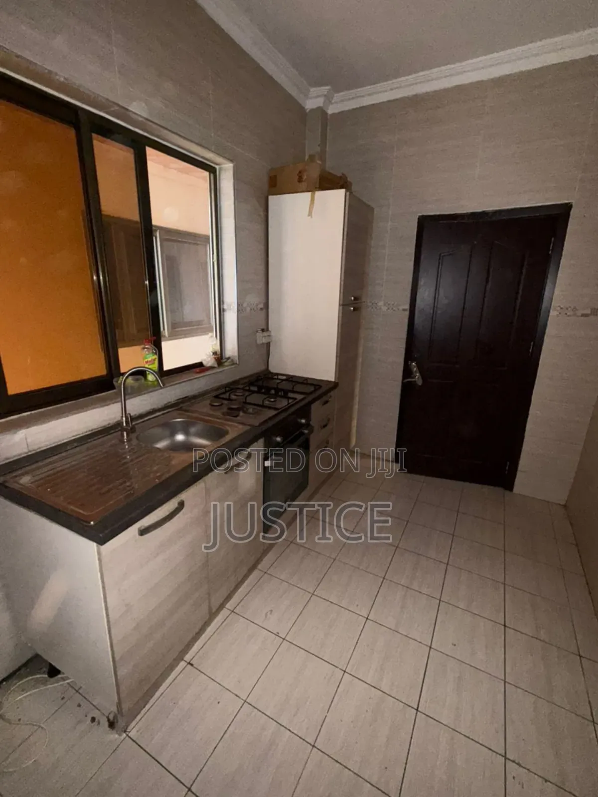 3bdrm Apartment in Awoshie, A-Lang for rent in A-Lang