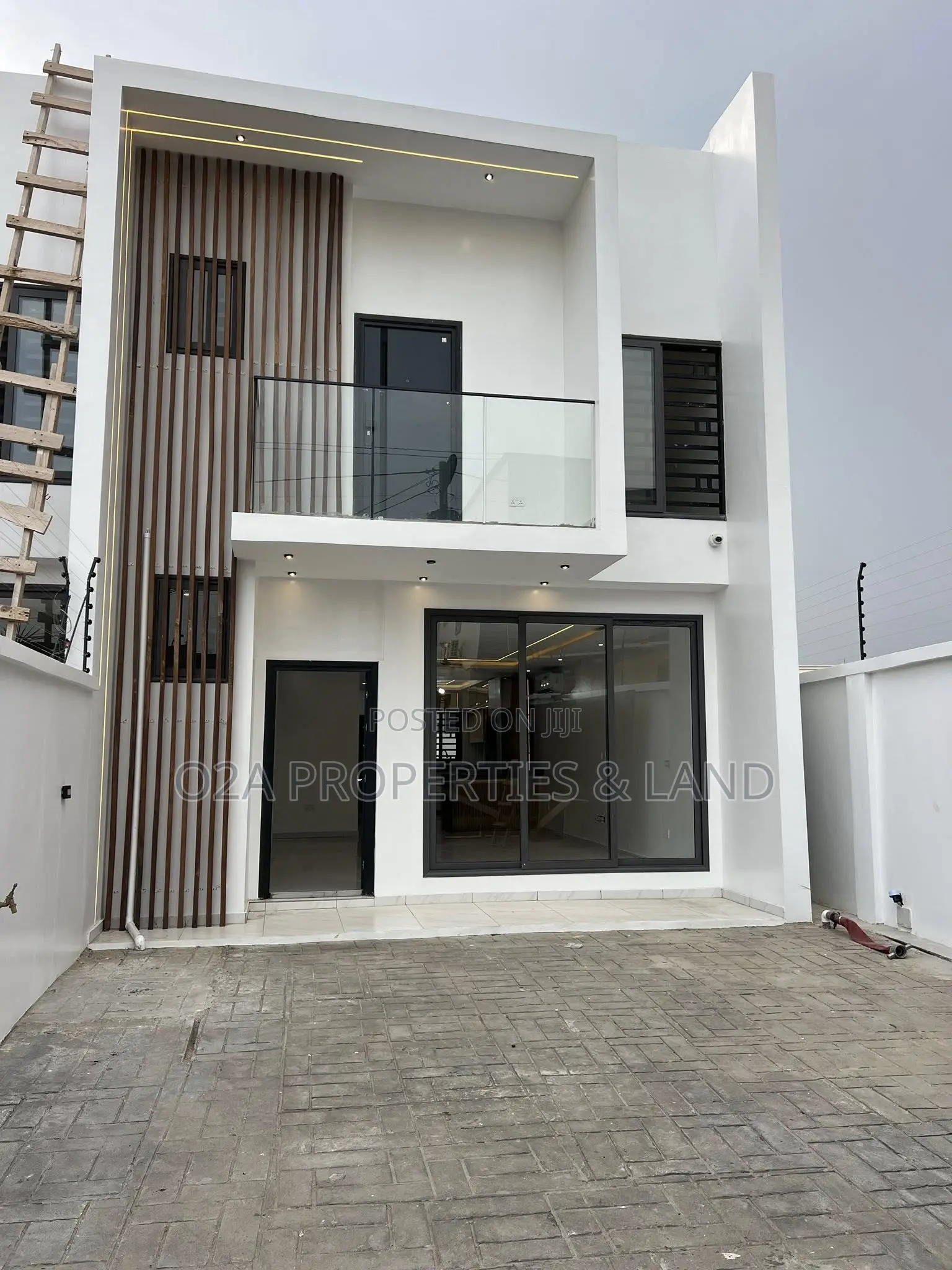 3bdrm House in East Legon Hills for sale in New Legon