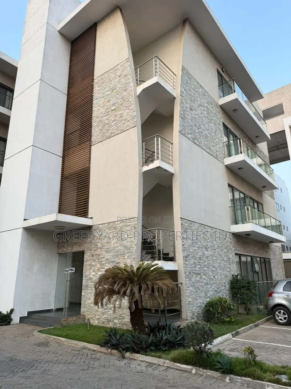 Furnished 2bdrm Apartment in Labone for rent in Labone