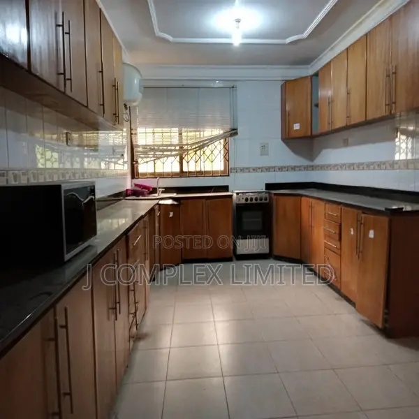 5bdrm House in US Embassy Area for sale in US Embassy Area