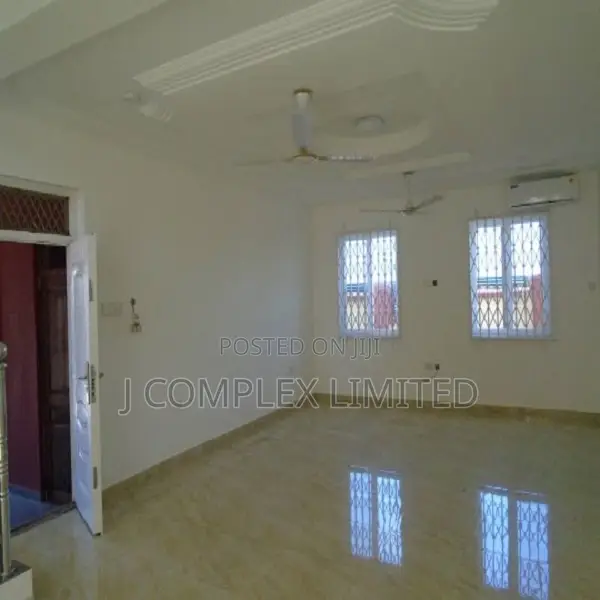 5bdrm House in US Embassy Area for rent in US Embassy Area