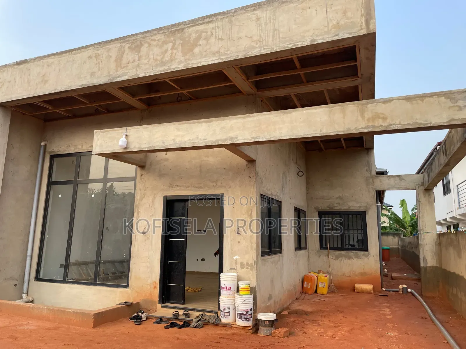 3bdrm House in Ayi Mensah, Oyarifa Mall Area for sale in Oyarifa Mall Area
