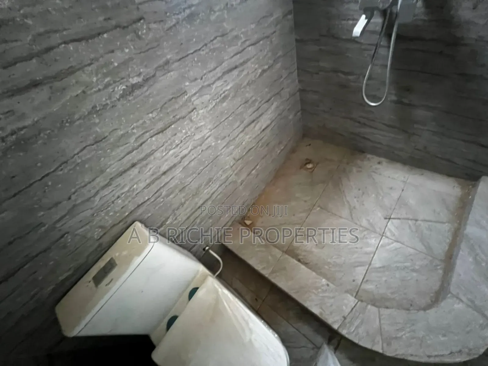 2bdrm Apartment in Ab Richie Properties, Police Station for rent in Police Station