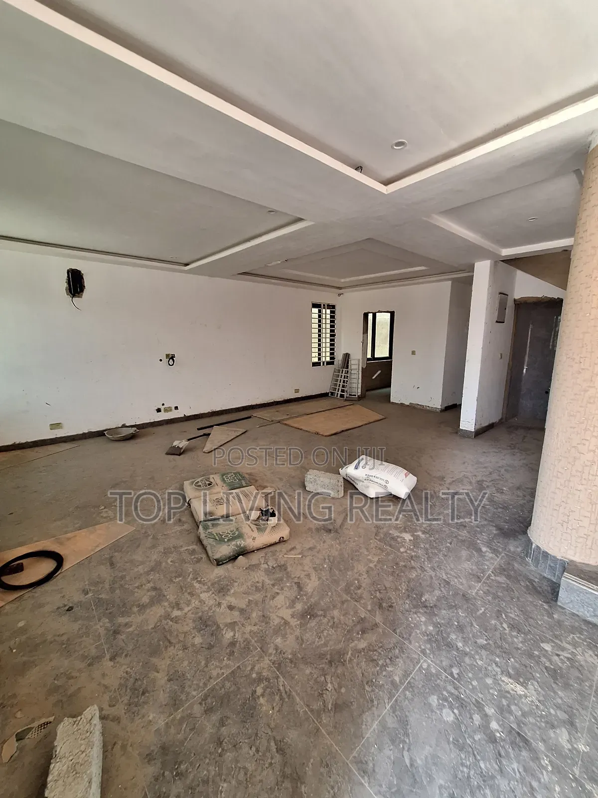 4bdrm Townhouse/Terrace in Legon Hills, Ashaley Botwe for sale in Ashaley Botwe