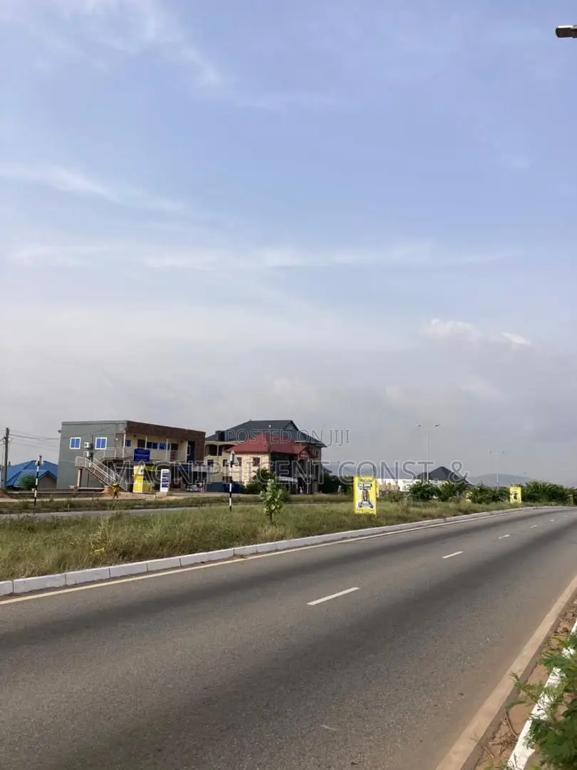 5bdrm Mansion in Magnificent Estate, Cantonments for sale in Cantonments