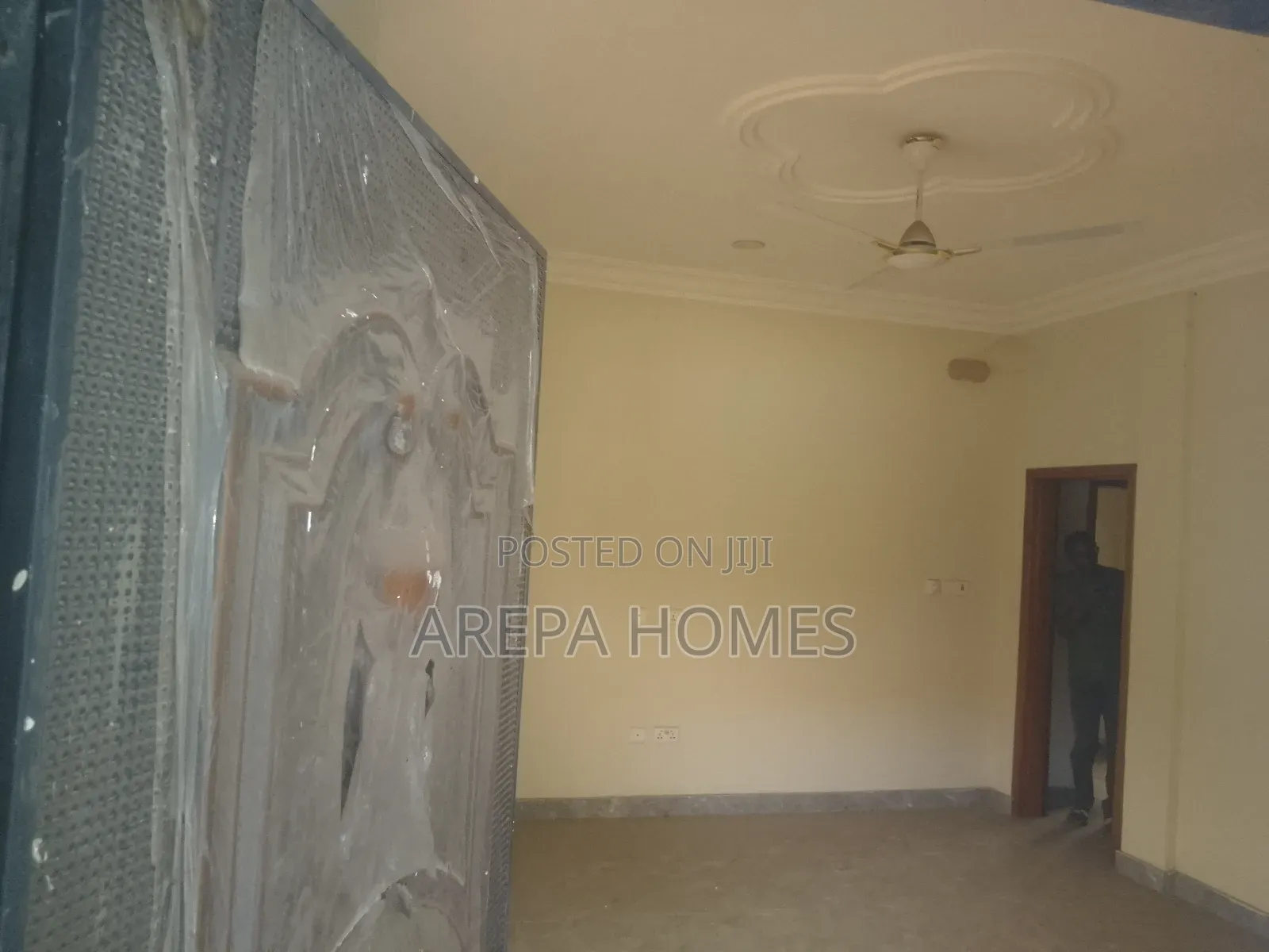 2bdrm Block of Flats in Arepa Homes, Madina for rent in Madina