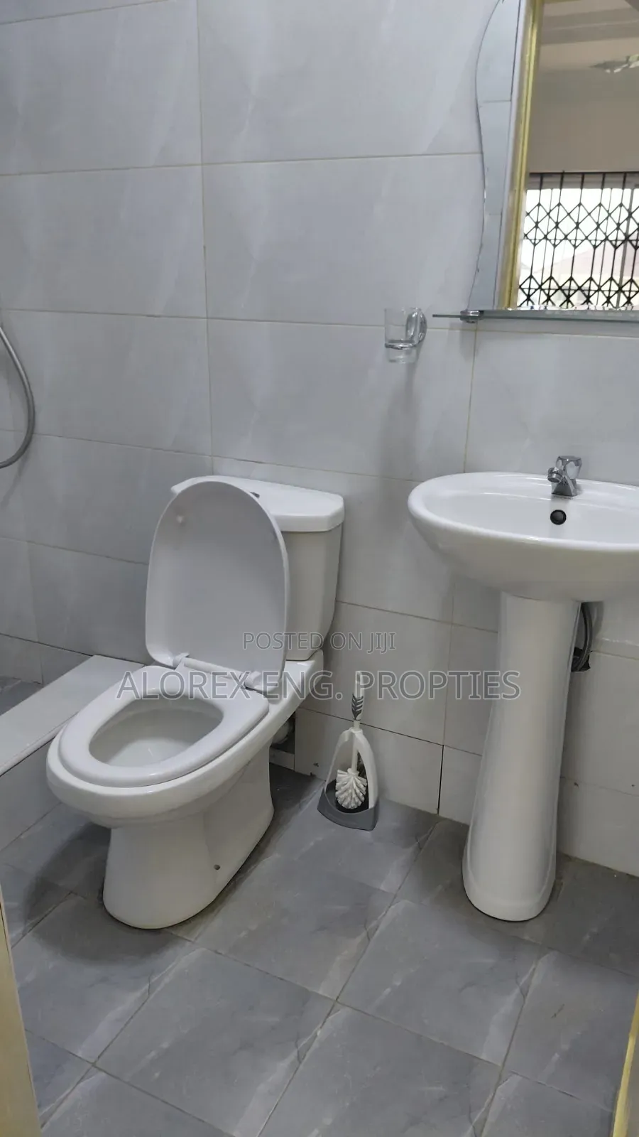3bdrm House in Ability $1000, Adjiriganor for rent in Adjiriganor