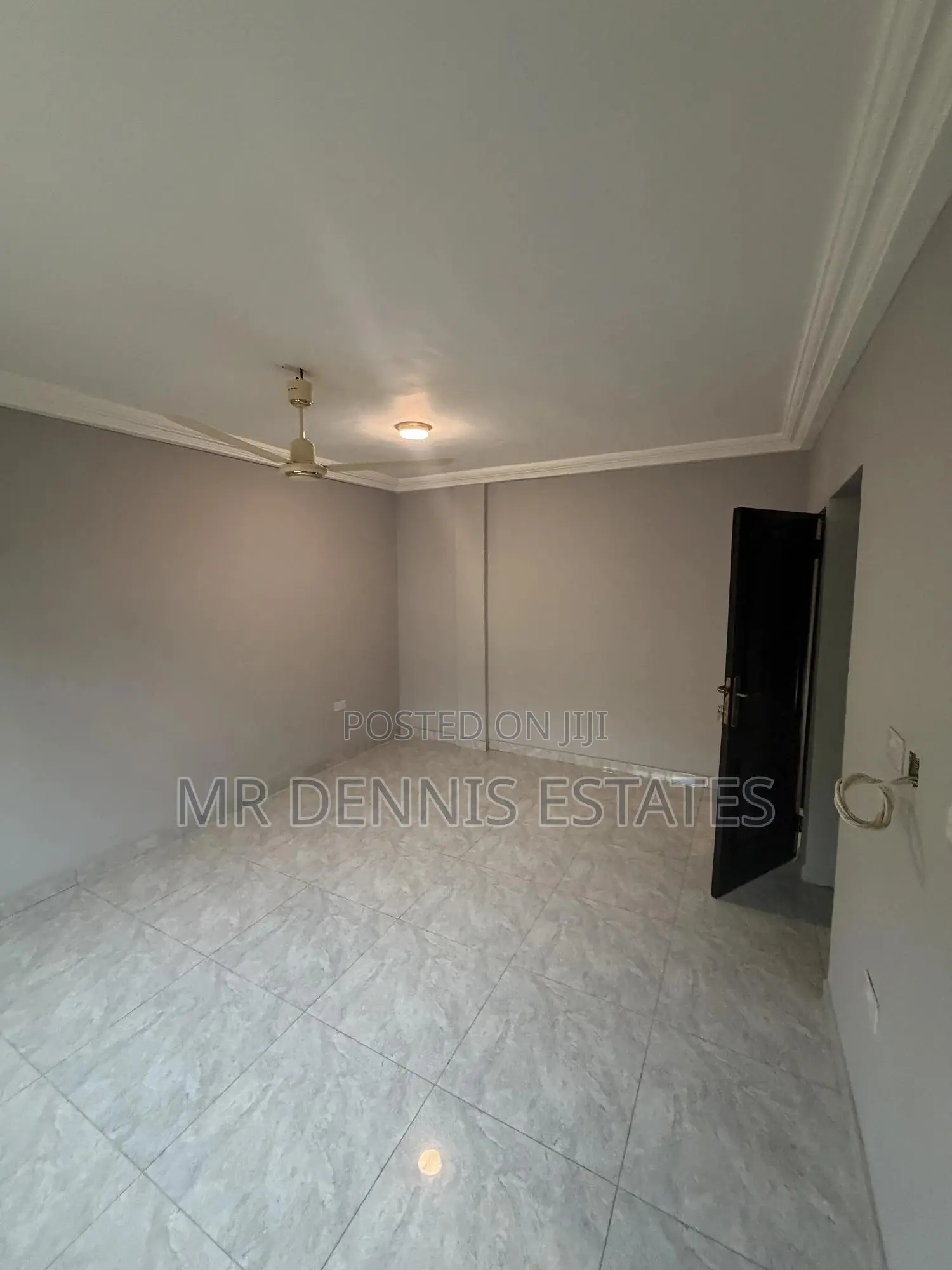 3bdrm Apartment in Westhills Mall for rent in West Hills Mall Area