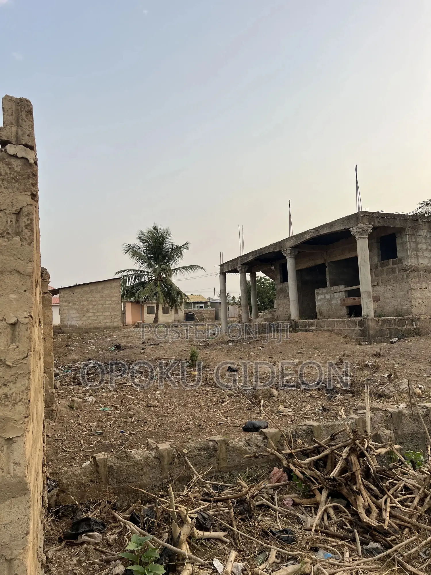 2 Bedrooms Uncompleted for Sale in Ablekuma
