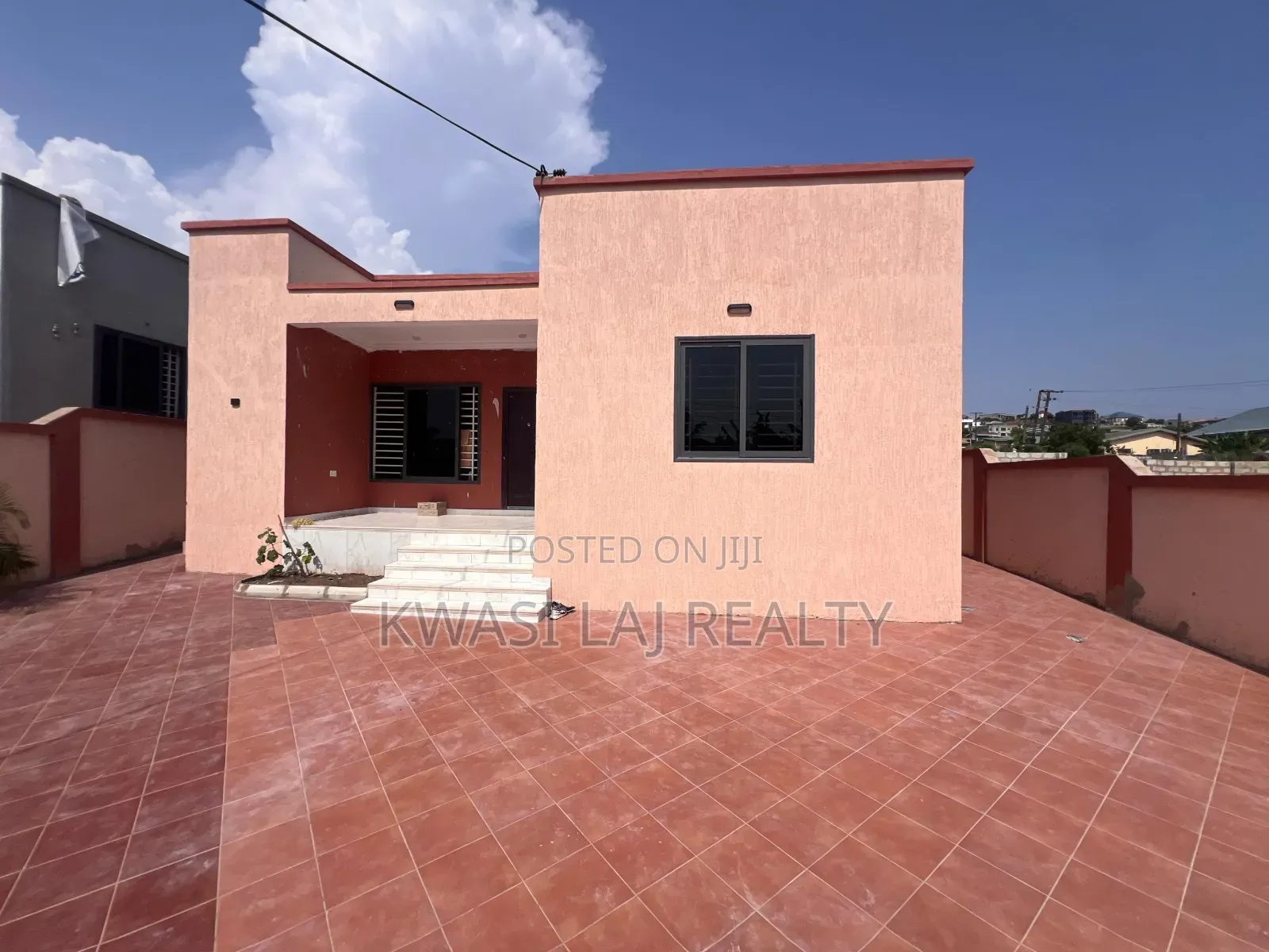 3bdrm House in Kokrobite, Weija for sale in Weija
