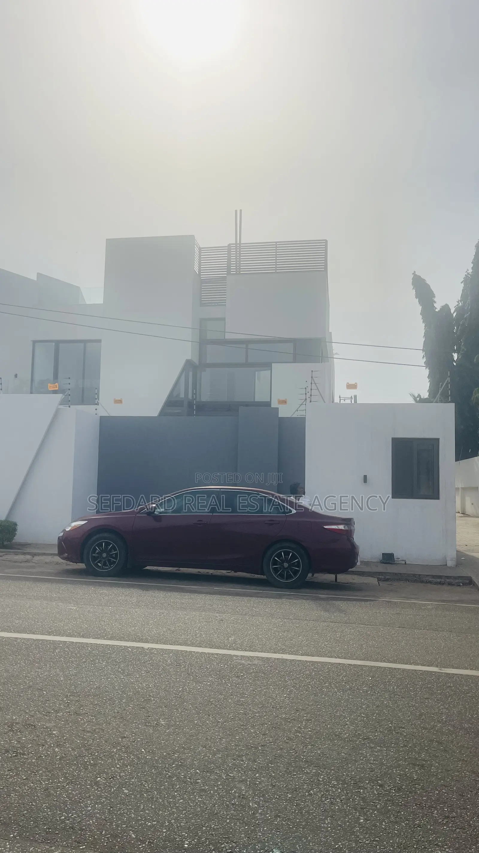 2bdrm Townhouse/Terrace in North Legon for sale in North Legon