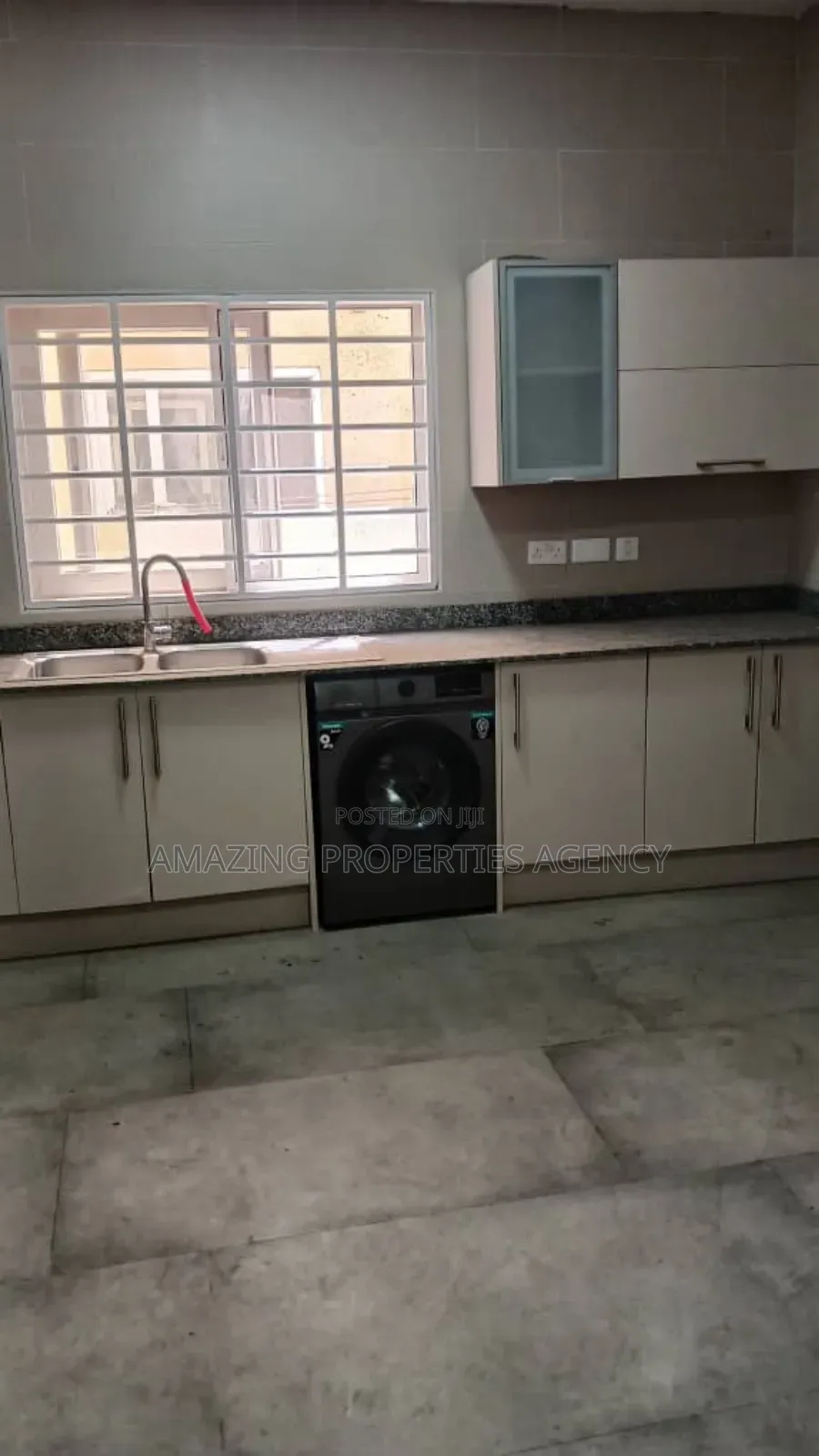 4bdrm House in Spintex Road, Baatsona Total for rent in Baatsona Total