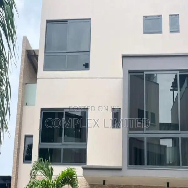 3bdrm Apartment in North Ridge for rent in North Ridge