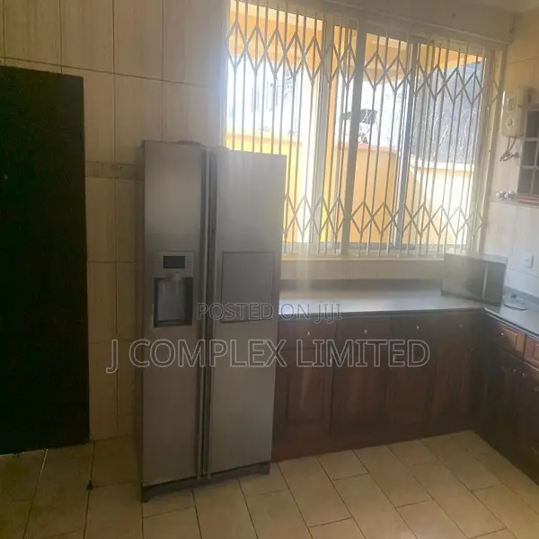 3bdrm Apartment in North Ridge for rent in North Ridge