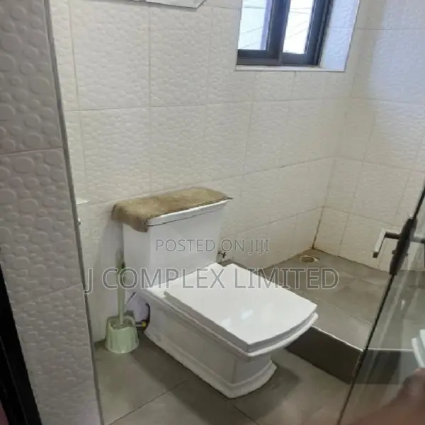 3bdrm Apartment in North Ridge for sale in North Ridge